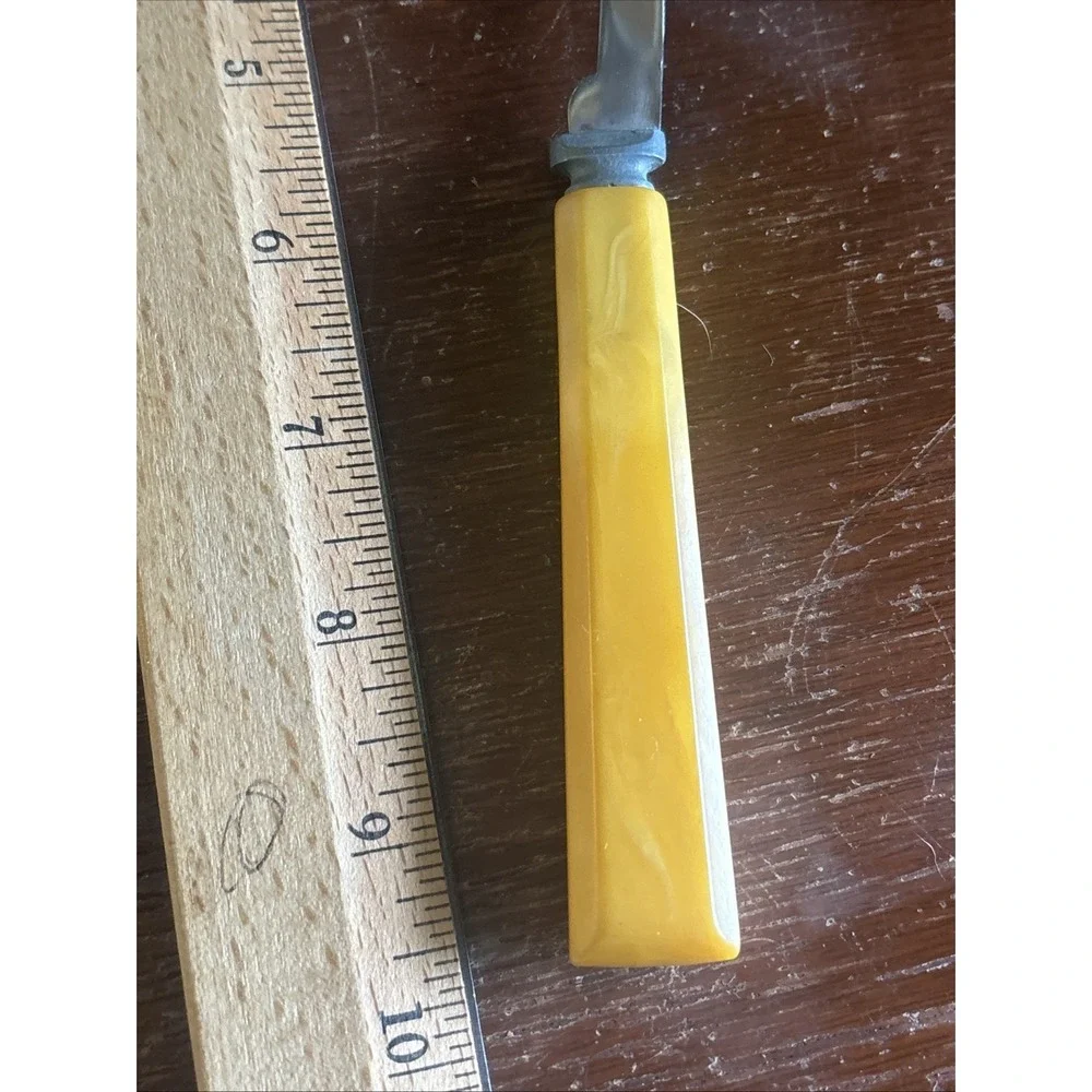 Henry's Stainless Butterscotch Bakelite Handle Tomato/Steak Knife Vintage